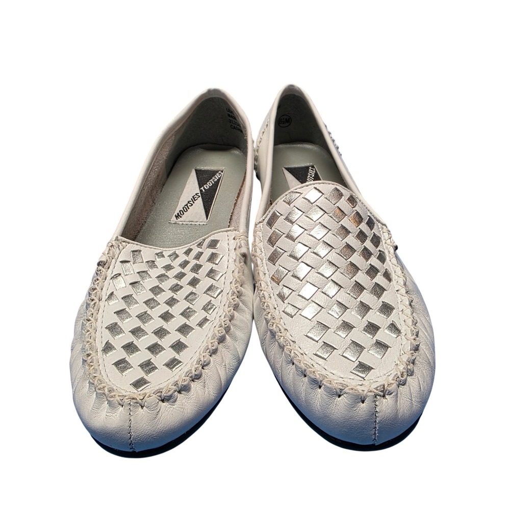 💲6️⃣CLEARANCE Mootsies Tootsies White Silver Woven Leather Loafer Women 6.5